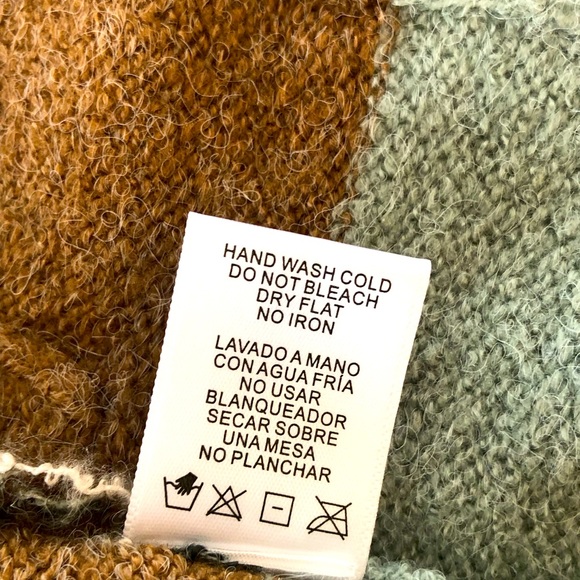 Blush & Vyne Love Tree cardigan - Picture 7 of 9